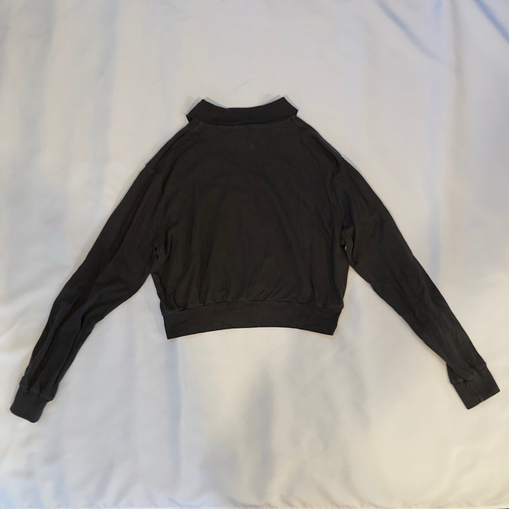 Brandy Melville Half Zip Top - Picture 2 of 4